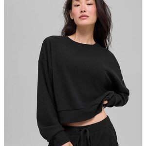 ALO Yoga Black Muse Crew Neck pullover Women's Sweater